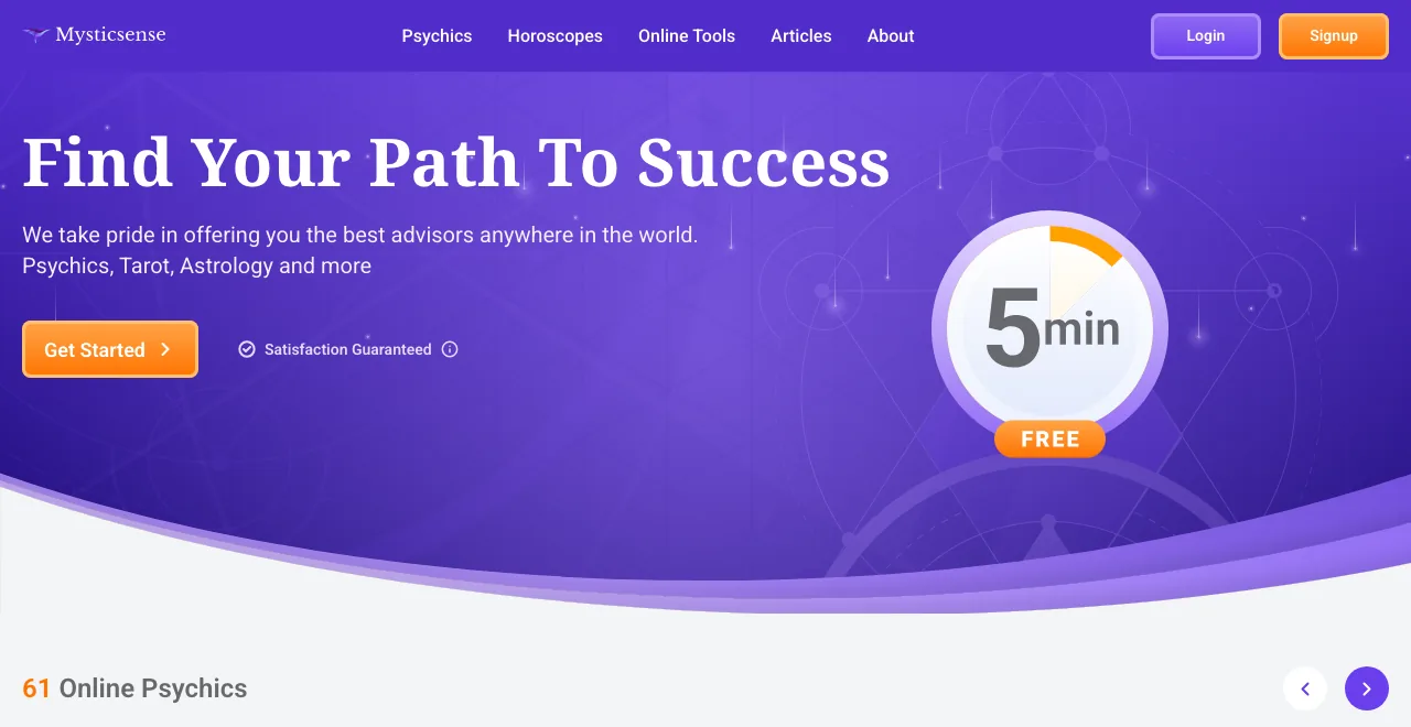 Mysticsense home page with a 5 min free badge and a counter of 61 online psychics